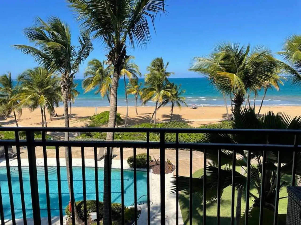 Luxury Beachfront 2 Bedroom At Wyndham Rio Mar, Pr Luquillo Nyaraló
